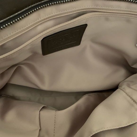 - Coach grey/silver tone shoulder/handbag - Picture 6 of 8